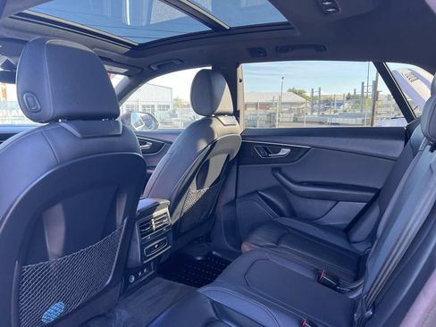 Used 2019 Audi Q8 Premium AWD/4WD image 8