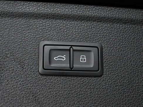 Used 2024 Audi Q5 2.0T Premium Plus AWD/4WD image 9