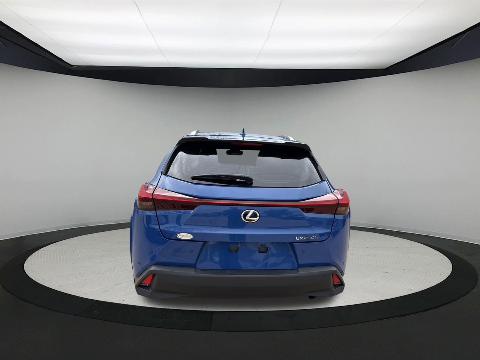 Used 2022 Lexus UX 250h w/ Premium Package AWD/4WD image 4