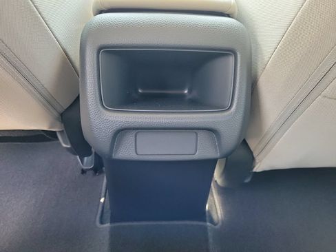 New 2027 Honda HR-V LX image 16