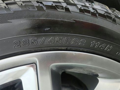 Used 2019 Chevrolet Suburban Premier image 46