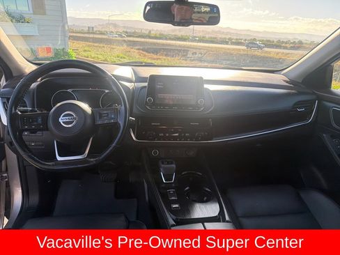 Used 2021 Nissan Rogue SL FWD image 12