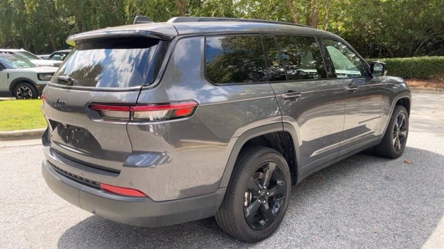 Used 2023 Jeep Grand Cherokee L Laredo AWD/4WD image 9