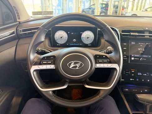 Used 2023 Hyundai Tucson SEL w/ Convenience Package AWD/4WD image 12
