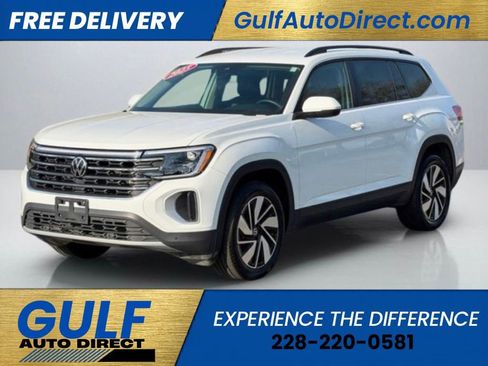 Used 2025 Volkswagen Atlas SE FWD image 3