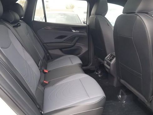 New 2026 Volkswagen Tiguan SE R-Line AWD/4WD image 20