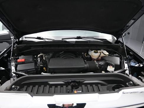 Certified 2025 GMC Sierra 1500 SLT image 28