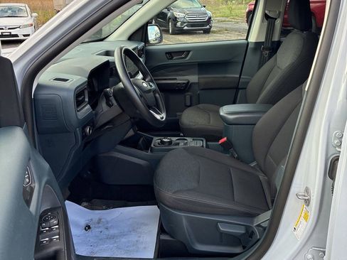 Certified 2025 Ford Maverick XL w/ Equipment Group 102A AWD/4WD image 8