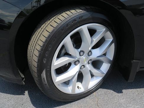 Used 2014 Chevrolet Impala LTZ FWD image 18