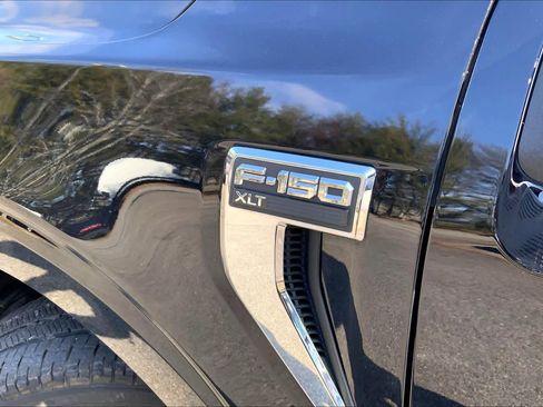 Certified 2022 Ford F150 XLT w/ XTR Package AWD/4WD image 10