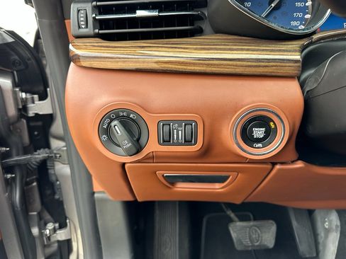 Used 2018 Maserati Quattroporte S image 20