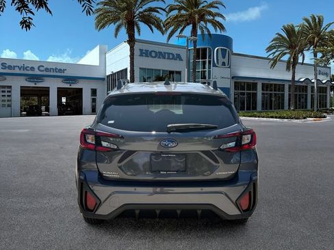 Used 2025 Subaru Crosstrek 2.5i Limited w/ Crosstrek Mirror Package AWD/4WD image 7