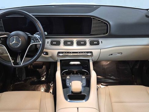 Used 2024 Mercedes-Benz GLE 350 4MATIC image 18
