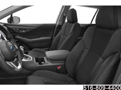 Used 2025 Subaru Outback Premium image 13