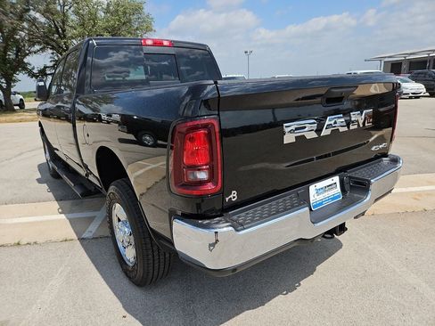 New 2026 RAM 2500 Tradesman AWD/4WD image 5