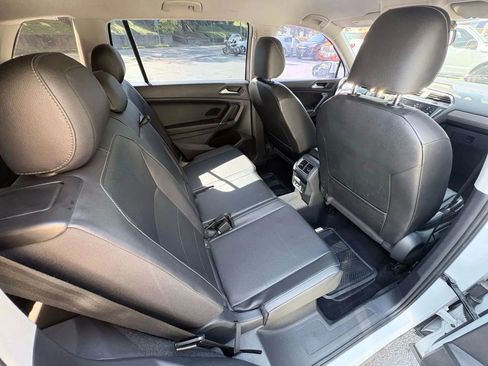 Used 2018 Volkswagen Tiguan SE image 20
