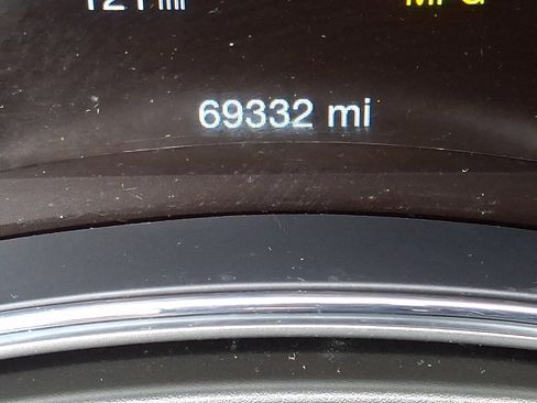 Used 2020 Jeep Grand Cherokee Limited w/ Luxury Group II image 21