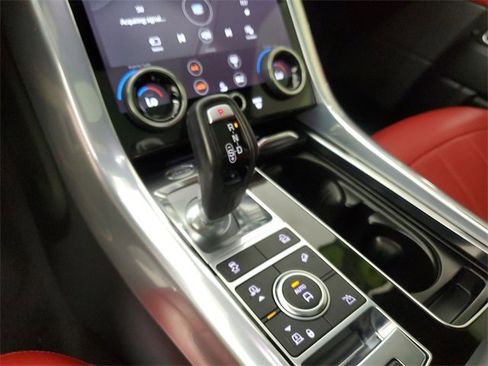 Used 2022 Land Rover Range Rover Sport HSE Dynamic image 31