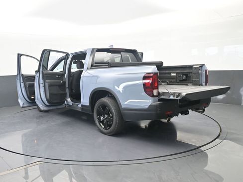Used 2024 Honda Ridgeline Black Edition image 81