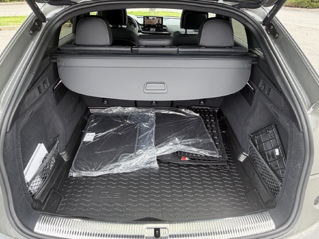 Used 2023 Audi SQ5 Prestige AWD/4WD image 33