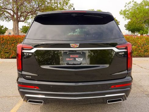 Certified 2025 Cadillac XT6 Premium Luxury w/ Platinum Package image 11