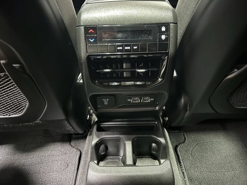 Used 2023 Jeep Grand Cherokee L Laredo AWD/4WD image 14