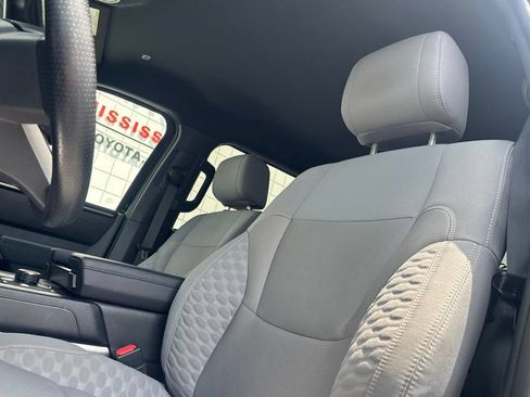 Used 2025 Toyota Tundra SR5 w/ SR5 Convenience Package AWD/4WD image 12