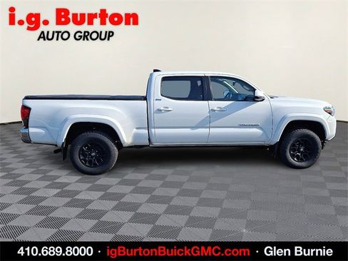 Used 2022 Toyota Tacoma SR5 image 7