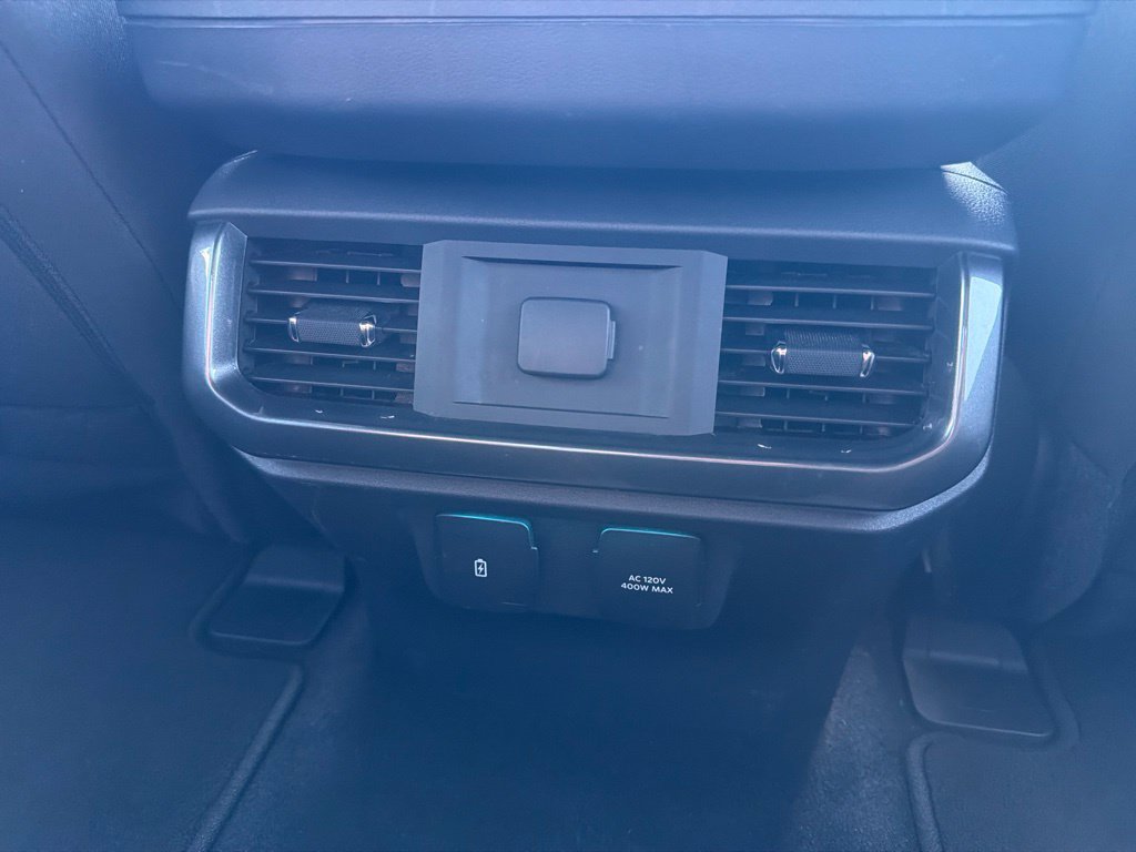 Used 2023 Ford F150 XLT w/ Equipment Group 302A High AWD/4WD image 17