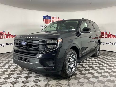 New 2025 Ford Expedition Active image 7