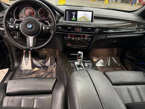 Used 2018 BMW X5 xDrive40e image 10