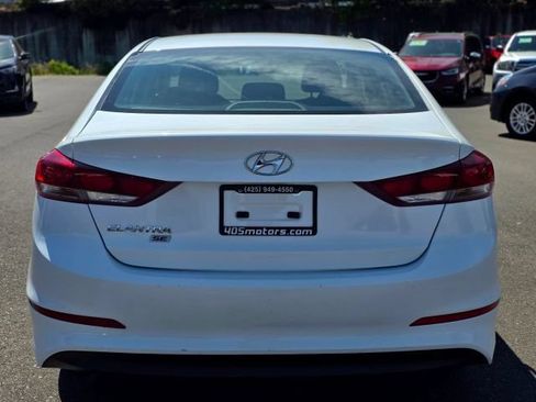 Used 2018 Hyundai Elantra SE FWD image 6