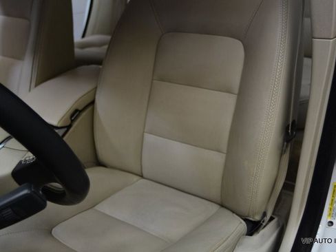 Used 2015 Volvo XC70 T5 Premier image 15