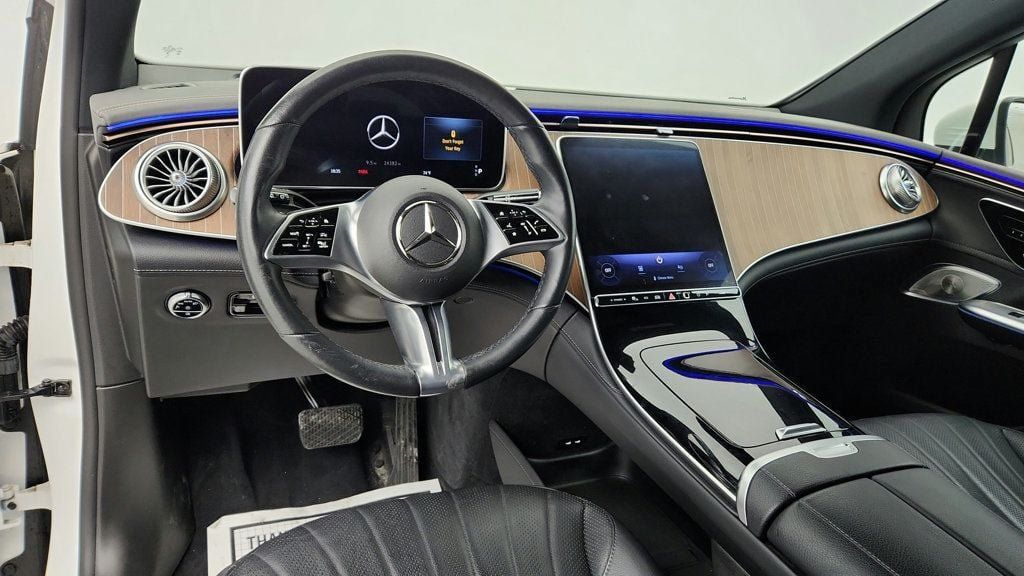 Used 2023 Mercedes-Benz EQE 350+ 4MATIC SUV w/ Pinnacle Trim Package image 12
