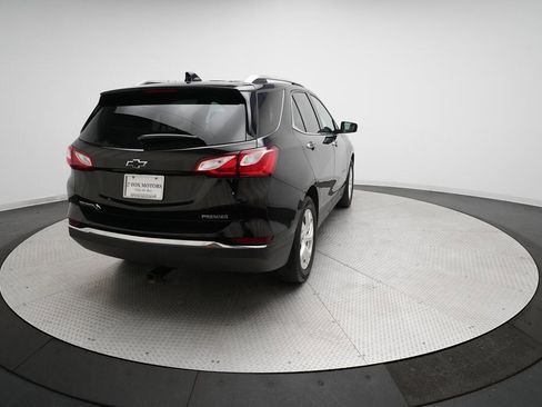 Used 2021 Chevrolet Equinox Premier image 32