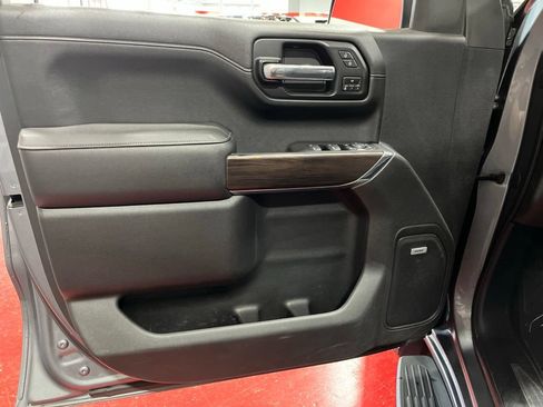 Used 2019 GMC Sierra 1500 SLT w/ SLT Premium Plus Package AWD/4WD image 12
