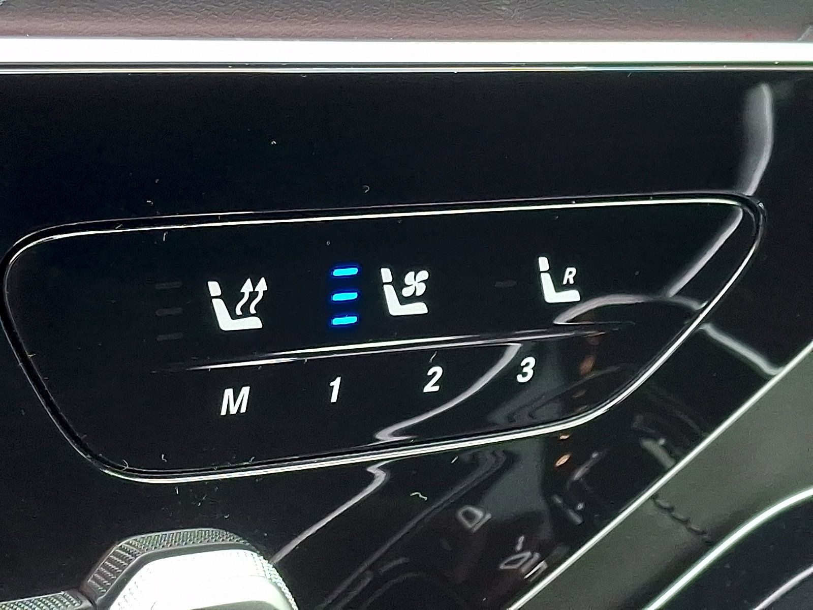 Certified 2022 Mercedes-Benz S 580 4MATIC Sedan image 24