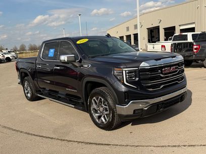 Used 2025 GMC Sierra 1500 SLT w/ SLT Premium Plus Package