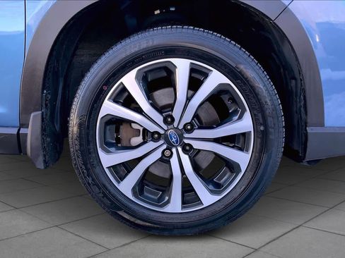 Used 2019 Subaru Forester Limited image 11