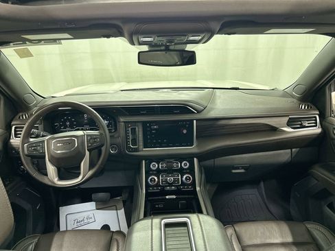 Used 2023 GMC Yukon Denali image 19