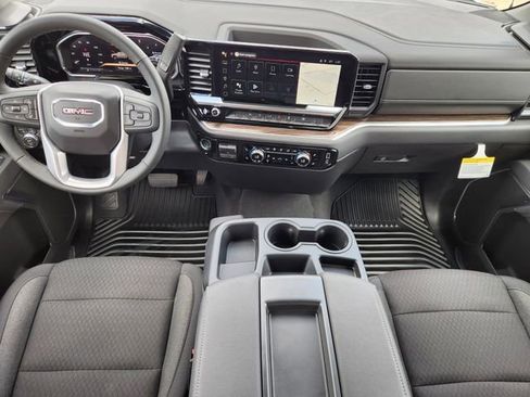 New 2026 GMC Sierra 1500 Elevation image 2