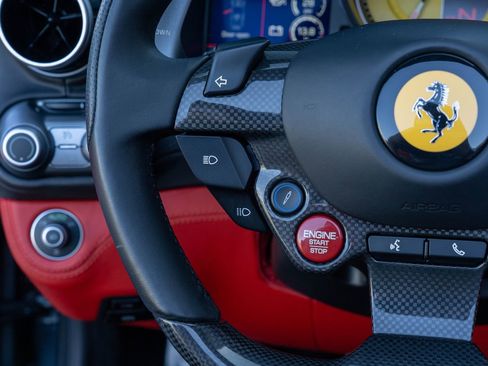 Certified 2019 Ferrari Portofino image 37
