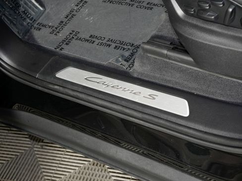 Used 2026 Porsche Cayenne S AWD/4WD image 21