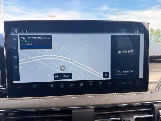 Used 2024 Lincoln Corsair AWD w/ Equipment Group 101A image 18