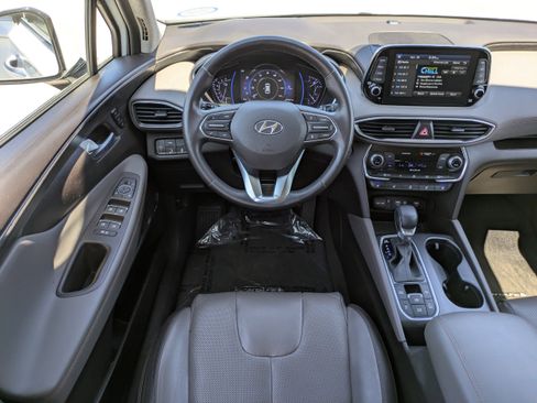 Used 2019 Hyundai Santa Fe FWD image 15