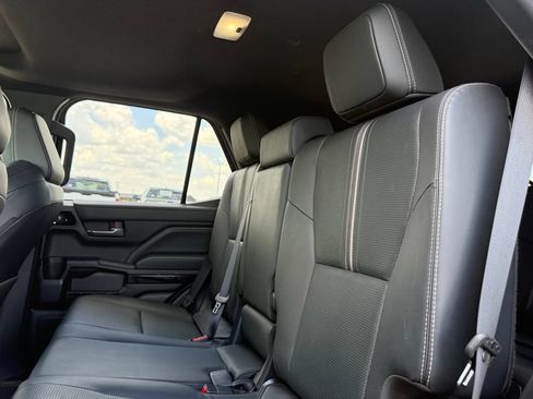 Used 2026 Toyota 4Runner Limited AWD/4WD image 18