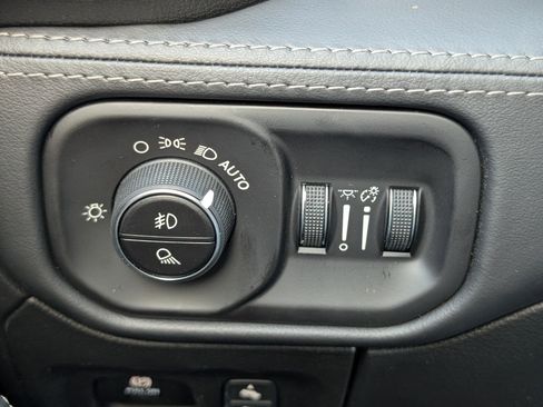 New 2026 RAM 1500 Limited AWD/4WD image 21