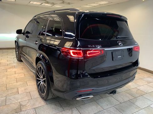Used 2021 Mercedes-Benz GLS 580 4MATIC w/ E-Active Body Control Package image 6