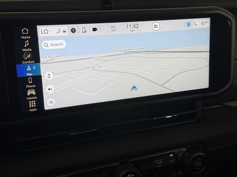 Certified 2024 Jeep Wrangler Sahara w/ Technology Group image 19