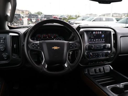 Used 2017 Chevrolet Silverado 3500 LTZ AWD/4WD image 11